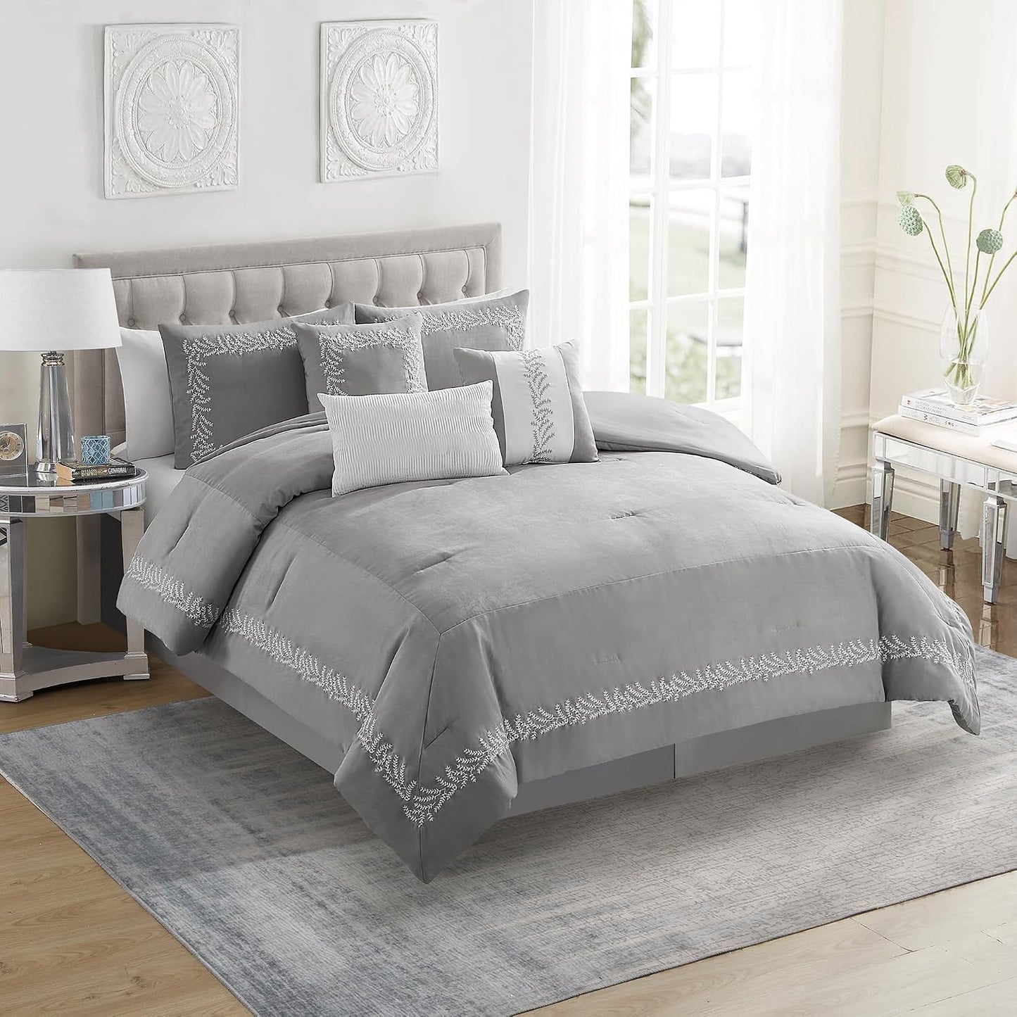 Embroidered Faux Suede Comforter Set – Soft & Cozy Luxury Bedding for a Stylish Bedroom